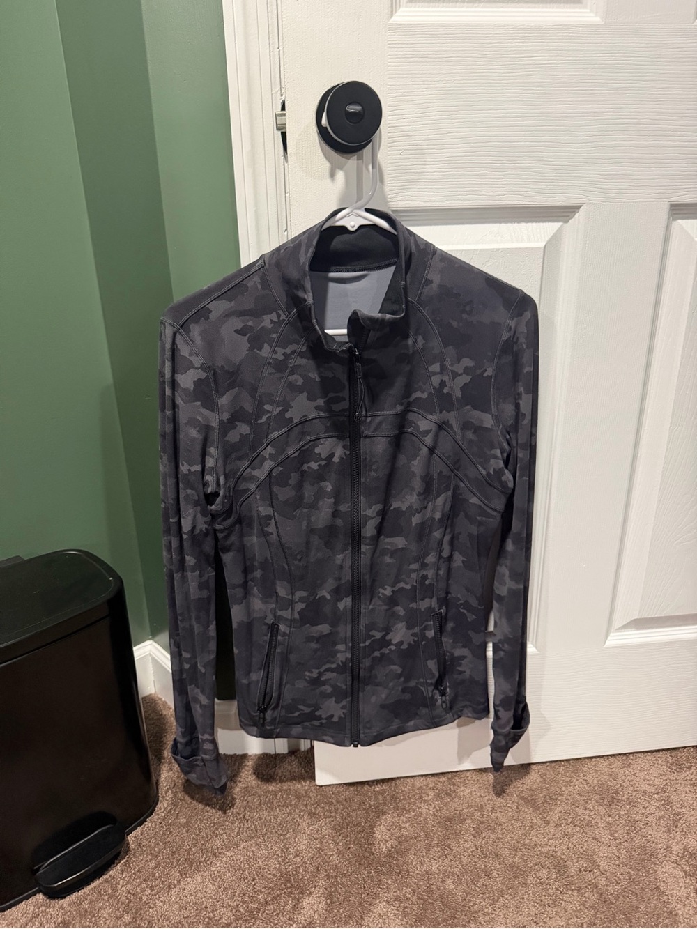 lululemon athletica Men's Dark Gray Camo Zip Jacket